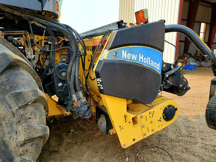 Used 2013 New Holland FR850