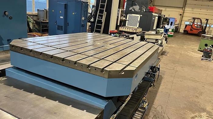 Used Wytaczarka CNC TOS WHN 13