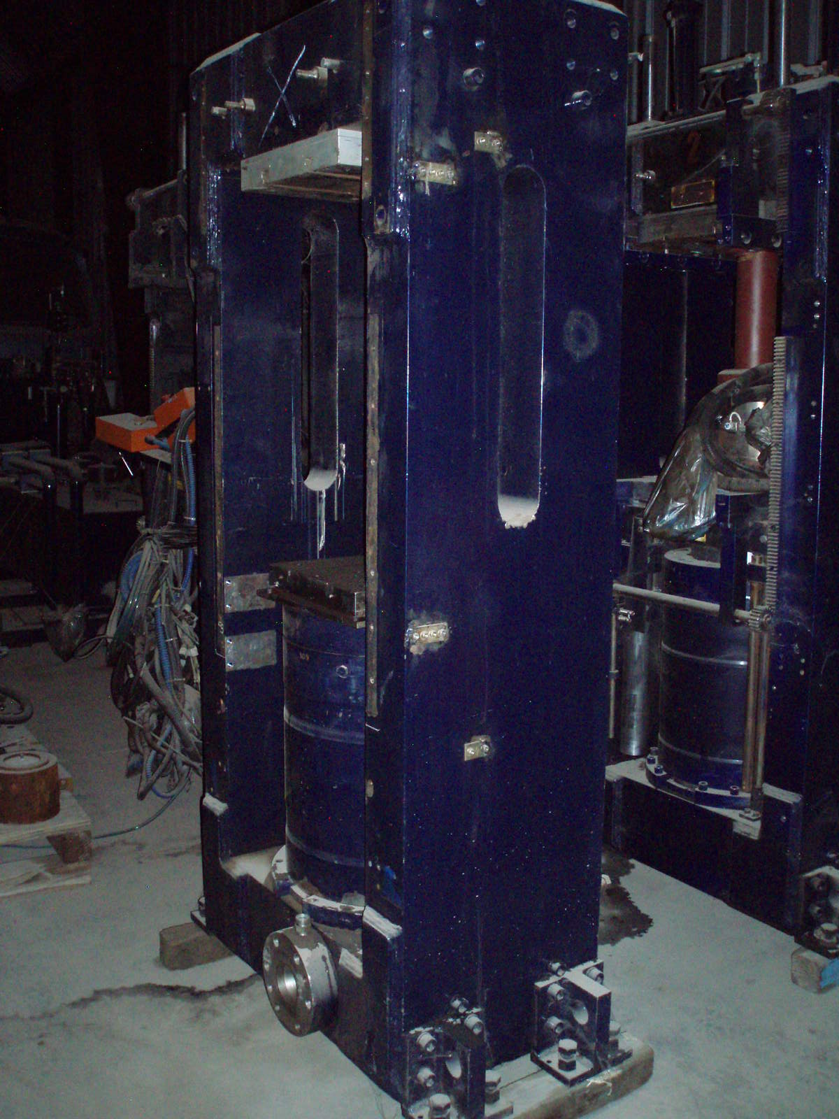 Used 200 Ton Rutil Up-Acting Hydraulic Press; Housing Type; Mfg. 2005; Low Profile; P.O.R.