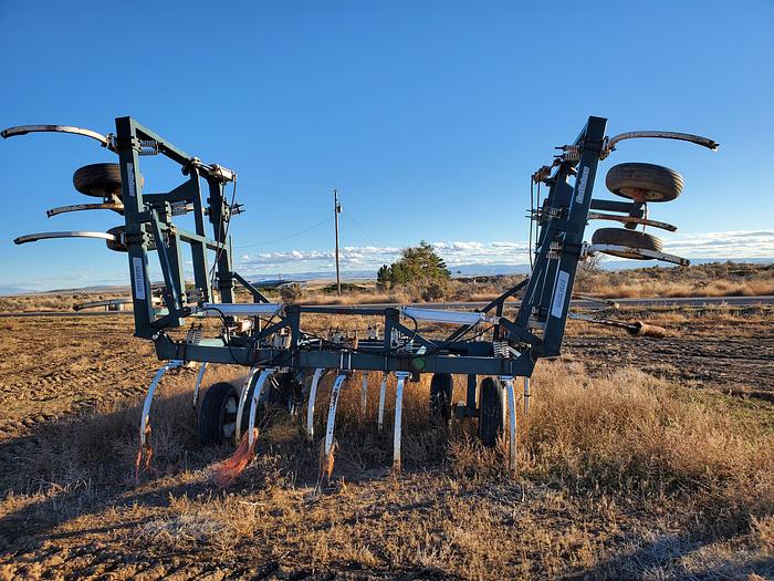 Used Calkins 24' Chisel Plow