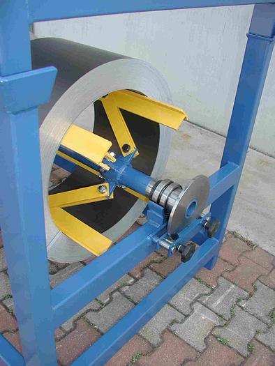 New F&P 1-5ton Undriven Decoilers #3230/.1/.3