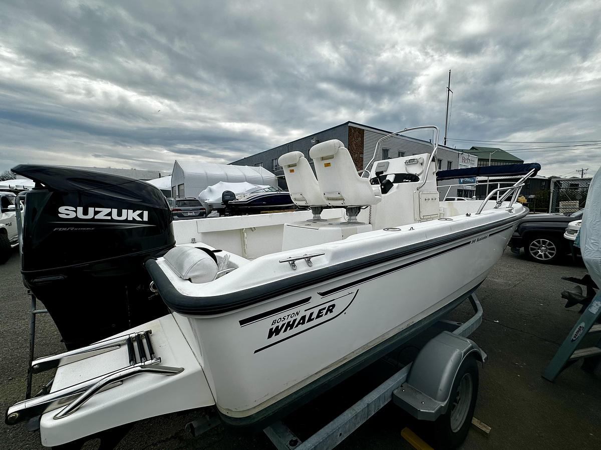 Used 2004 Boston Whaler 190 Nantucket