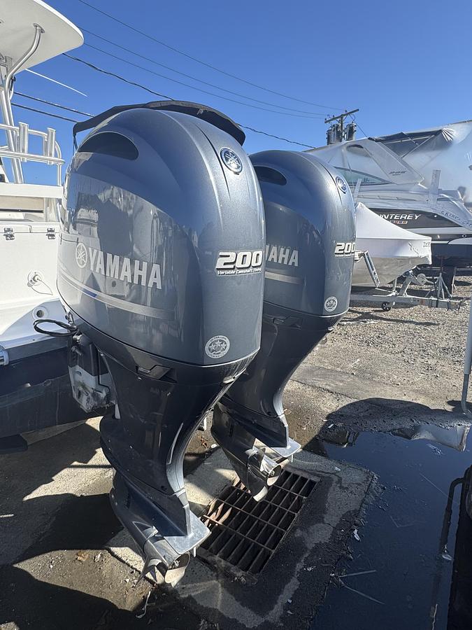 Used 2005 Regulator 24SF Recent Repower