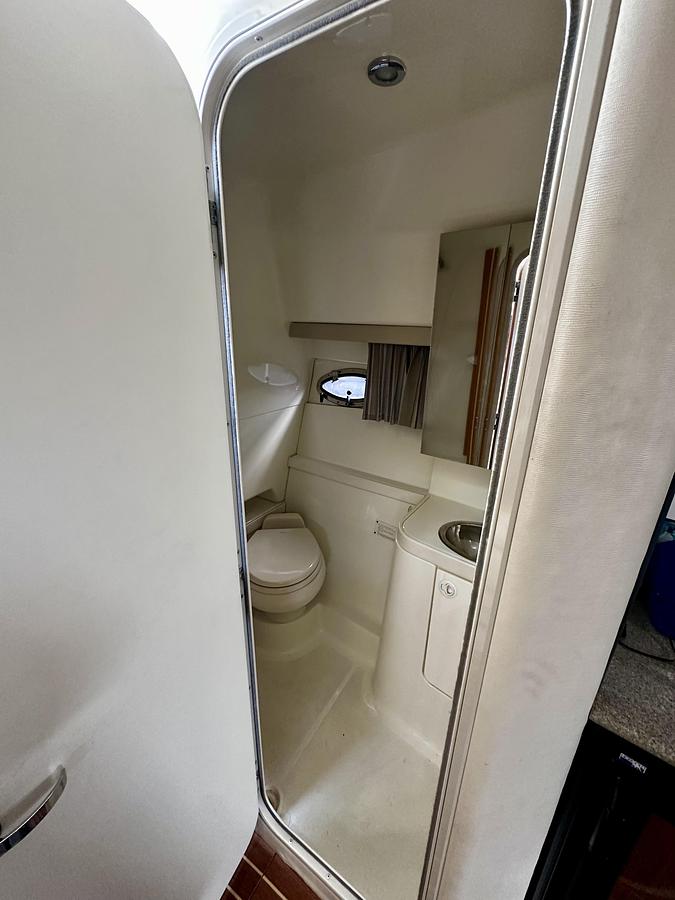 Used 2002 Formula 34PC