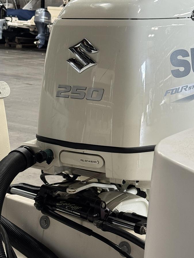 Used 2000 Mako 221 Center Console w/ recent Suzuki Repower