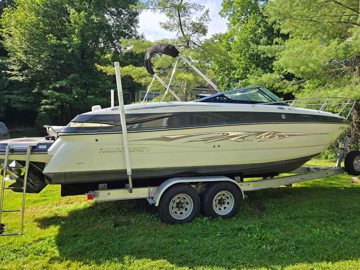 Used 2013 Monterey 264FSX — MerCruiser 350 MAG ECT Bravo III — 378 Hours
