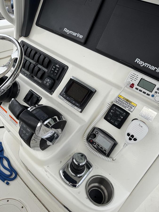 Used 2014 Boston Whaler 280 Outrage