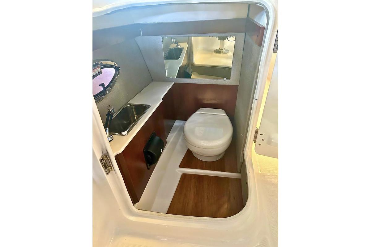 Used 2023 Chaparral 270 OSX