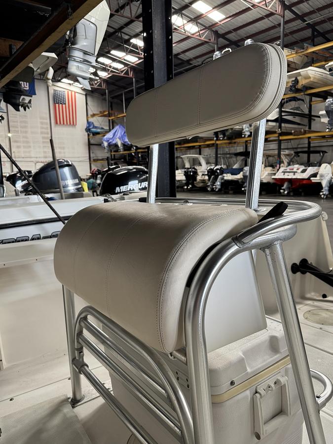 Used 2000 Mako 221 Center Console w/ recent Suzuki Repower