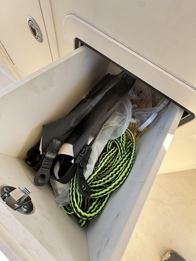 Used 2015 Grady White Freedom 285