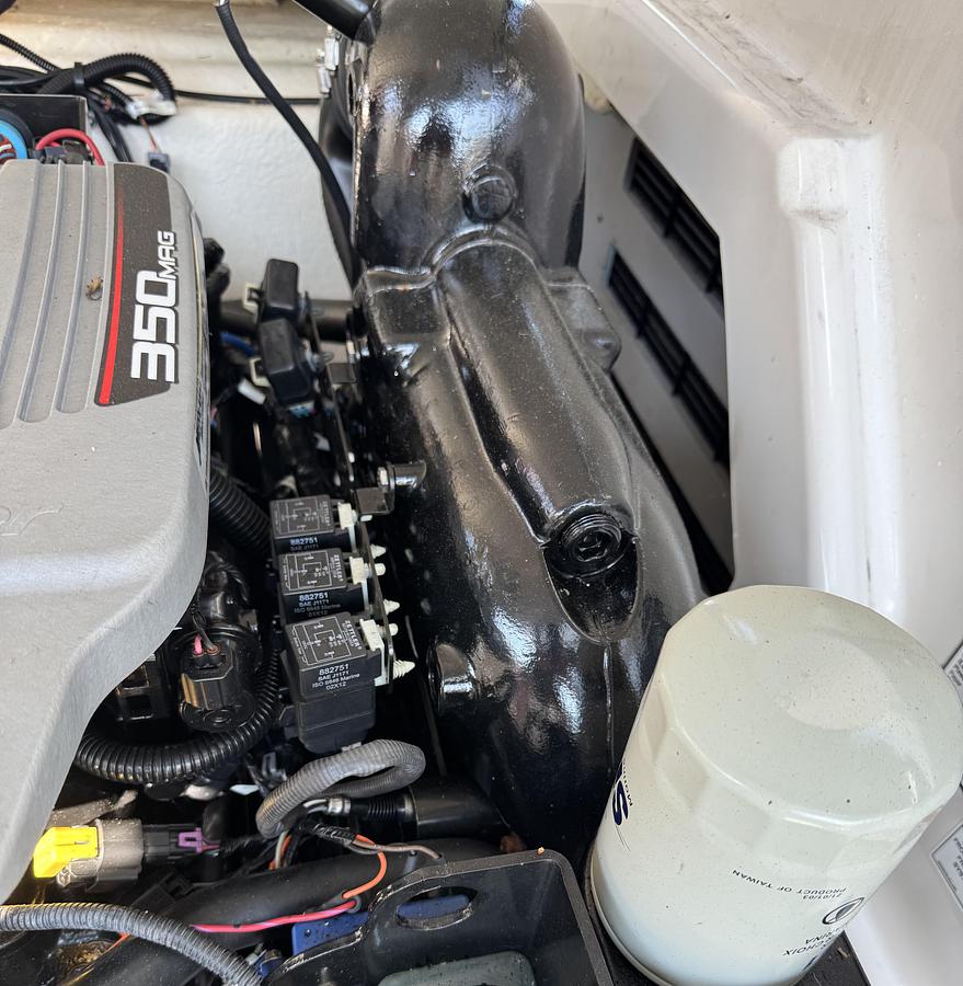 Used 2013 Monterey 264FSX — MerCruiser 350 MAG ECT Bravo III — 378 Hours