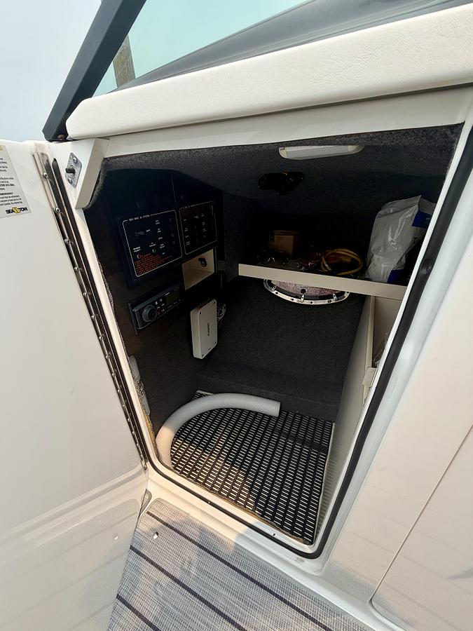Used 2014 Formula 310 Bowrider