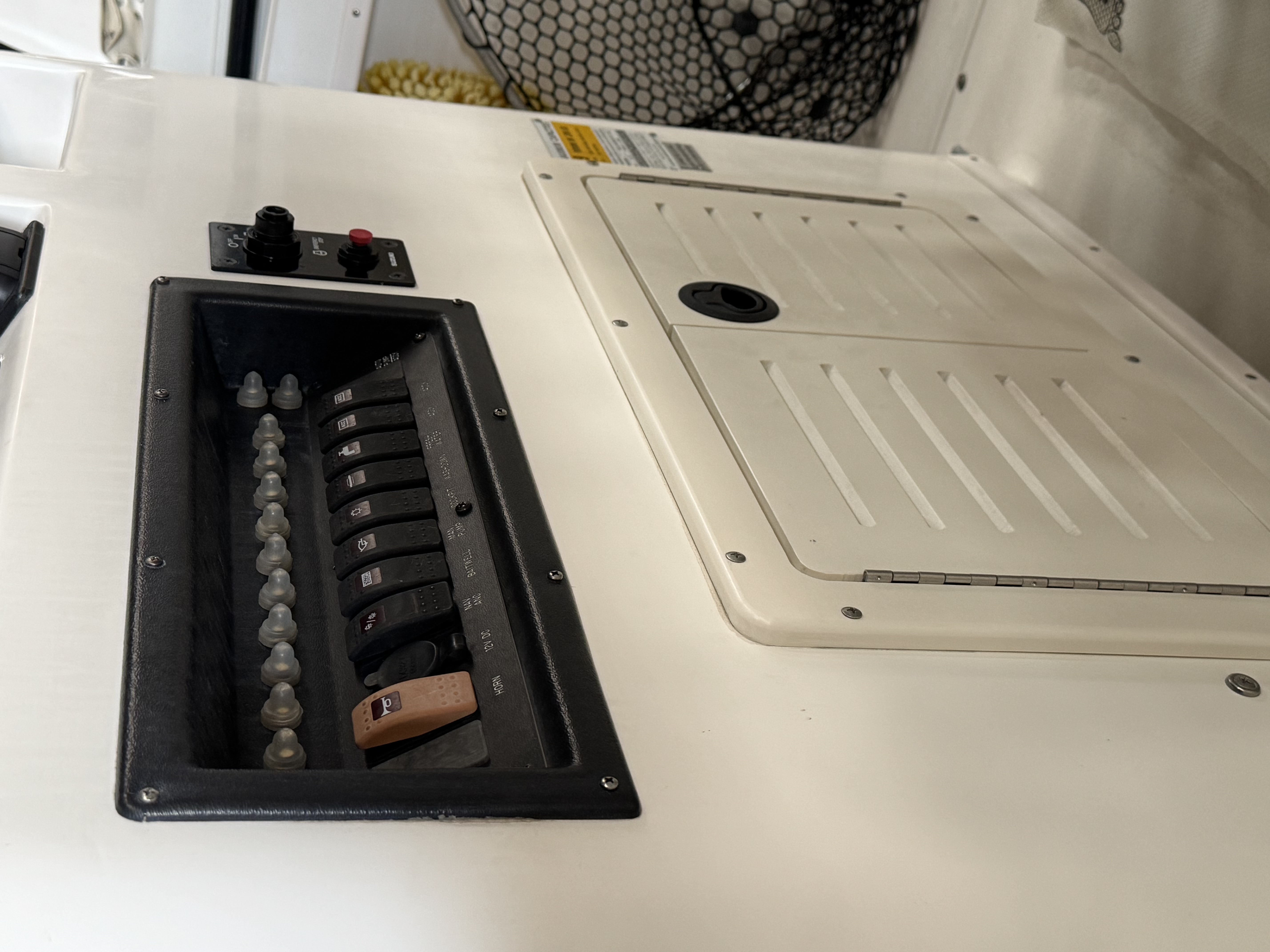 Used 2000 Mako 221 Center Console w/ recent Suzuki Repower