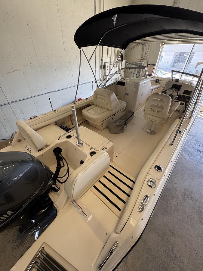 Used 2023 Grady-White 215 Freedom