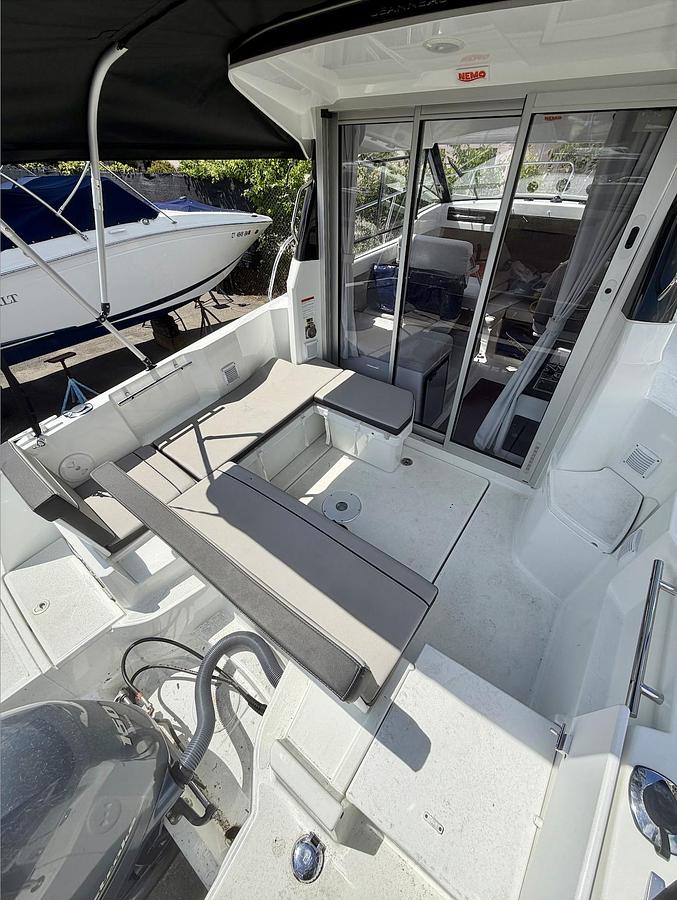 Used 2024 JEANNEAU NC 695 S