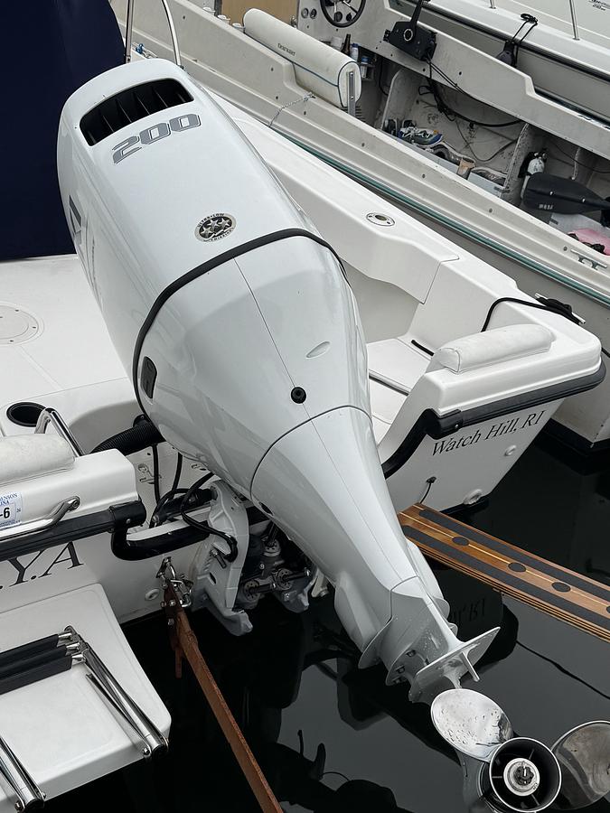 Used 2005 Boston Whaler 205 Eastport Legend Series w/ 2023 Suzuki 200