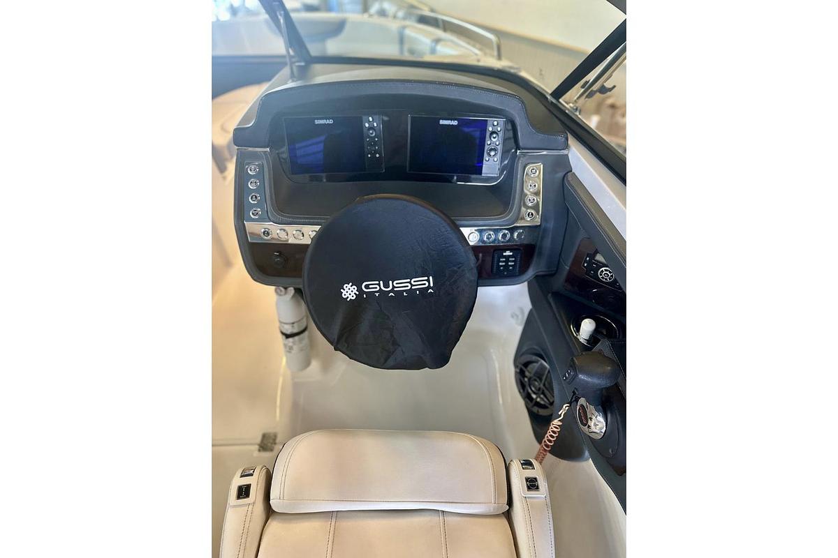 Used 2023 Chaparral 270 OSX