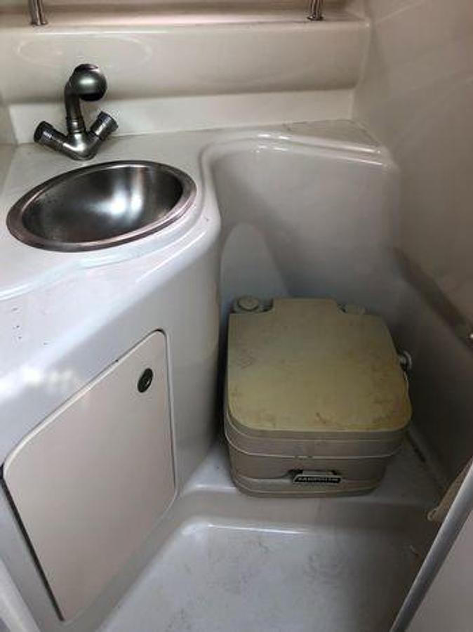 Used 2007 Sea Ray 240 Sundancer