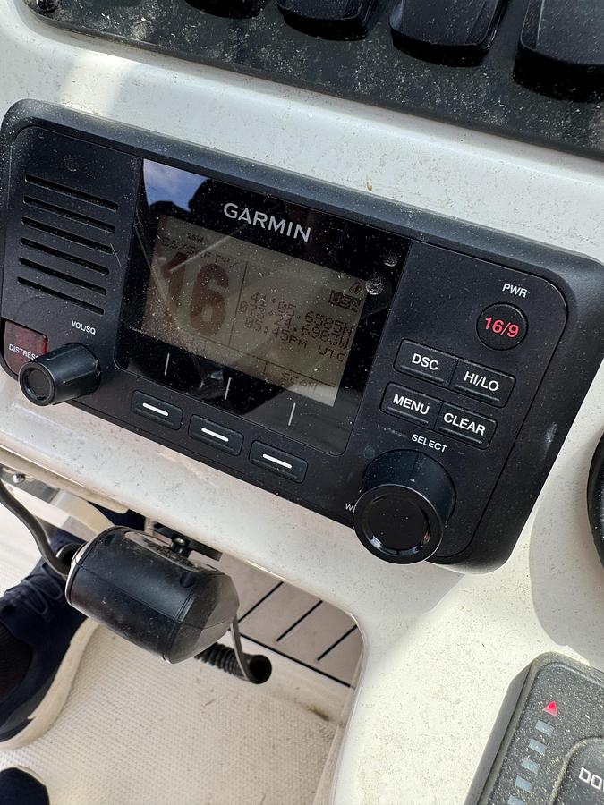 Used 2018 Sailfish 245DC