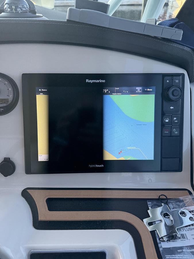 Used 2017 Boston Whaler 270 Vantage