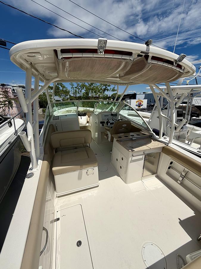 Used 2017 Sailfish 275DC
