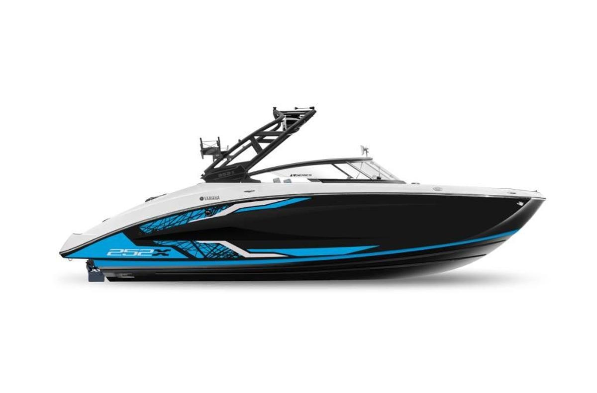 Used 2021 Yamaha 252XE