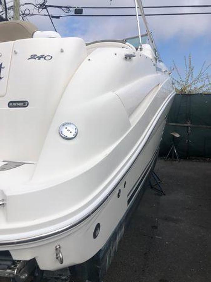 Used 2007 Sea Ray 240 Sundancer