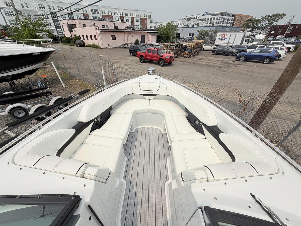 Used 2014 Formula 310 Bowrider