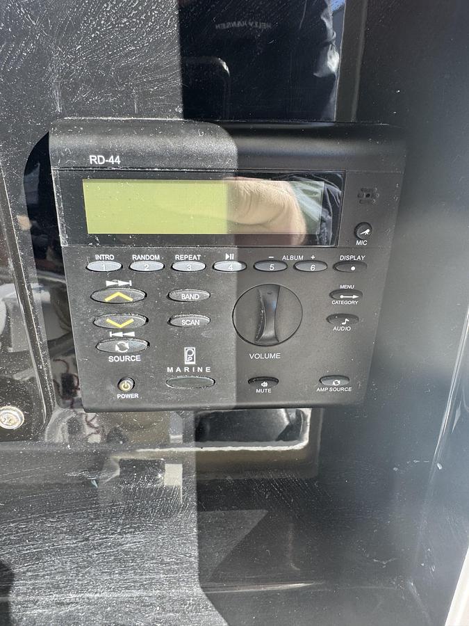 Used 2005 Regulator 24SF Recent Repower