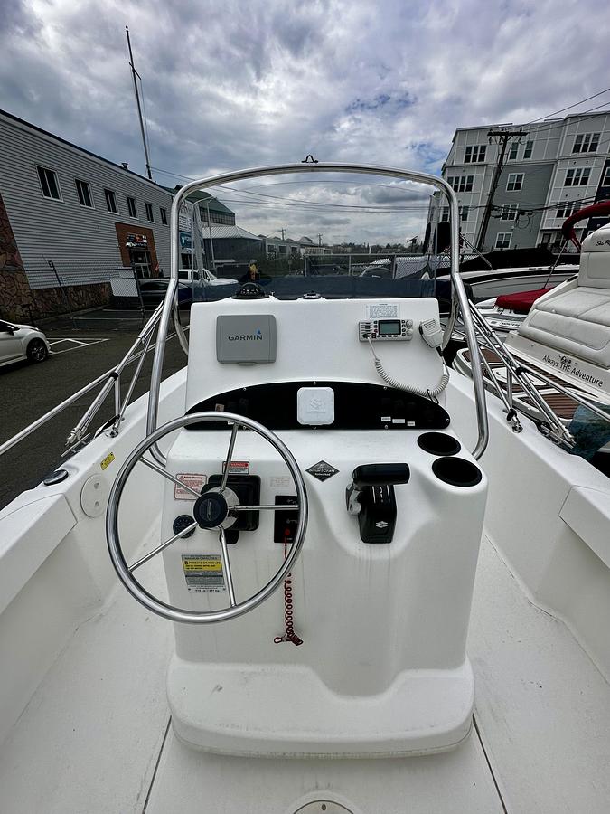 Used 2004 Boston Whaler 190 Nantucket
