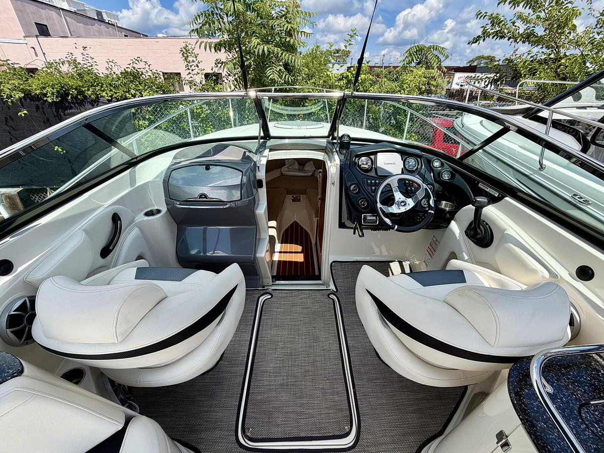 Used 2013 Monterey 264FSX — MerCruiser 350 MAG ECT Bravo III — 378 Hours