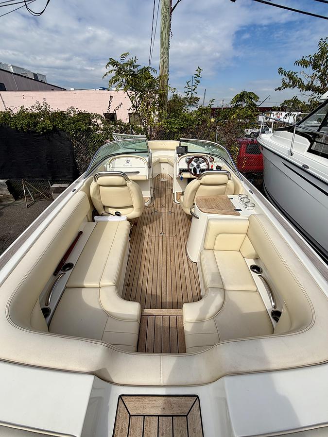 Used 2011 Chris-Craft Launch 25