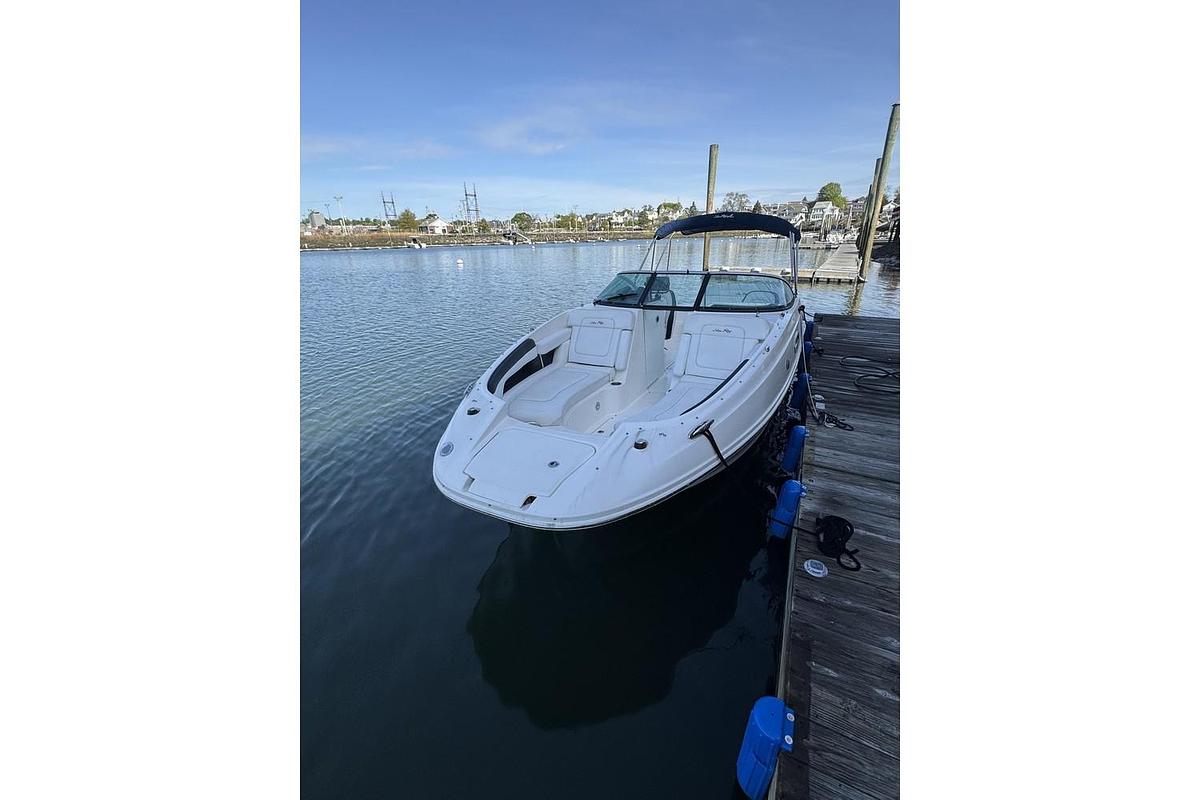 Used 2014 Sea Ray 260 Sundeck