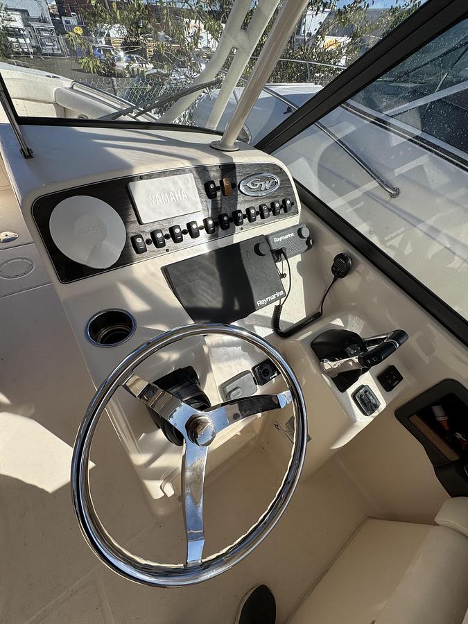 Used 2015 Grady White Freedom 285