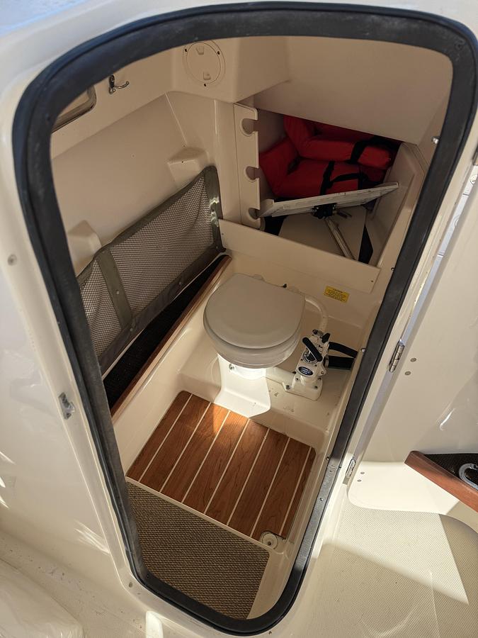 Used 2015 Grady White Freedom 285