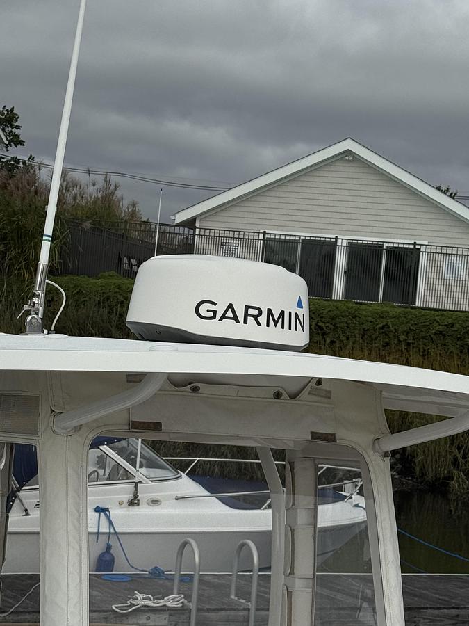 Used 2017 Sea Hunt Ultra 235 SE