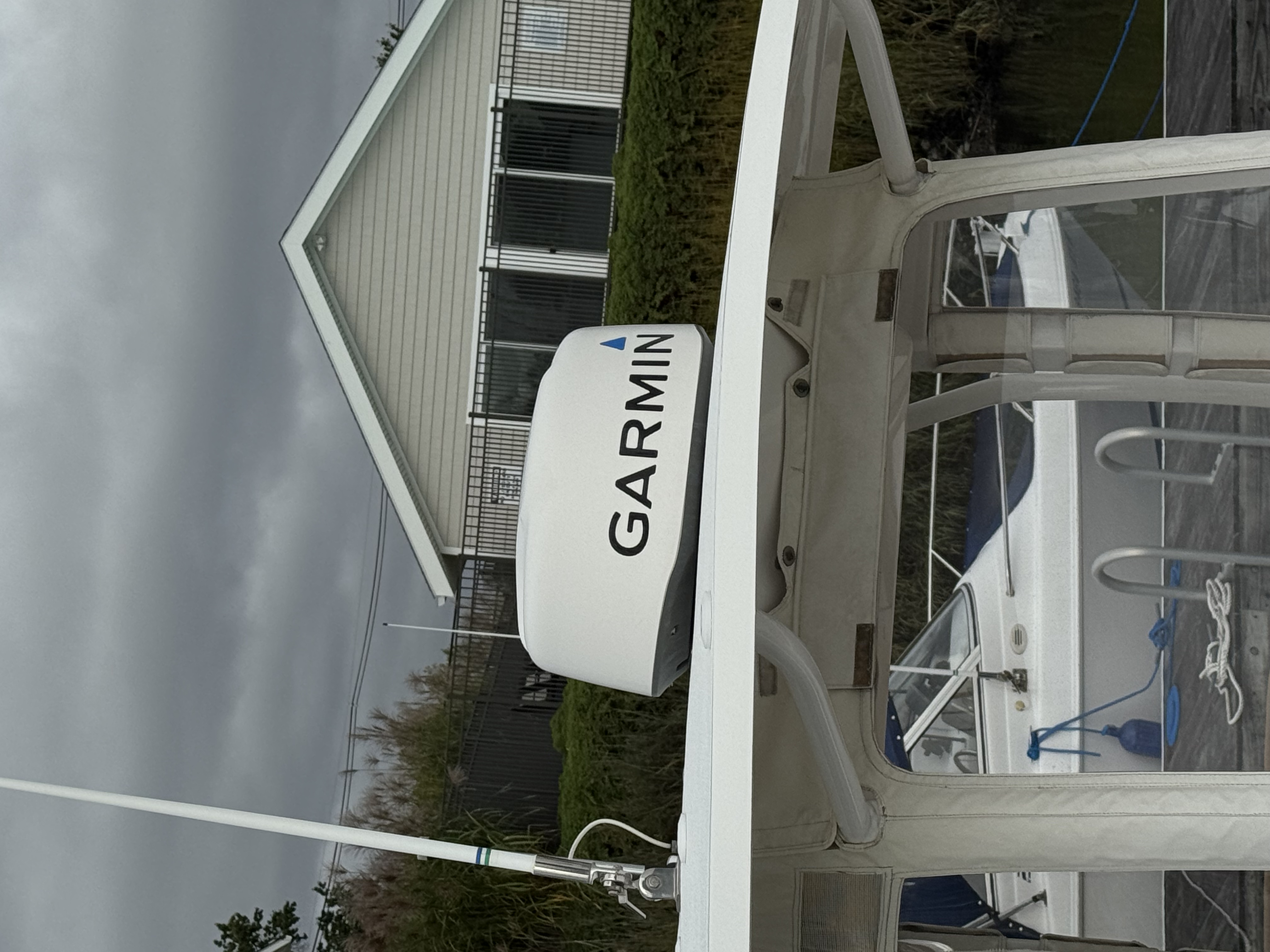 Used 2017 Sea Hunt Ultra 235 SE