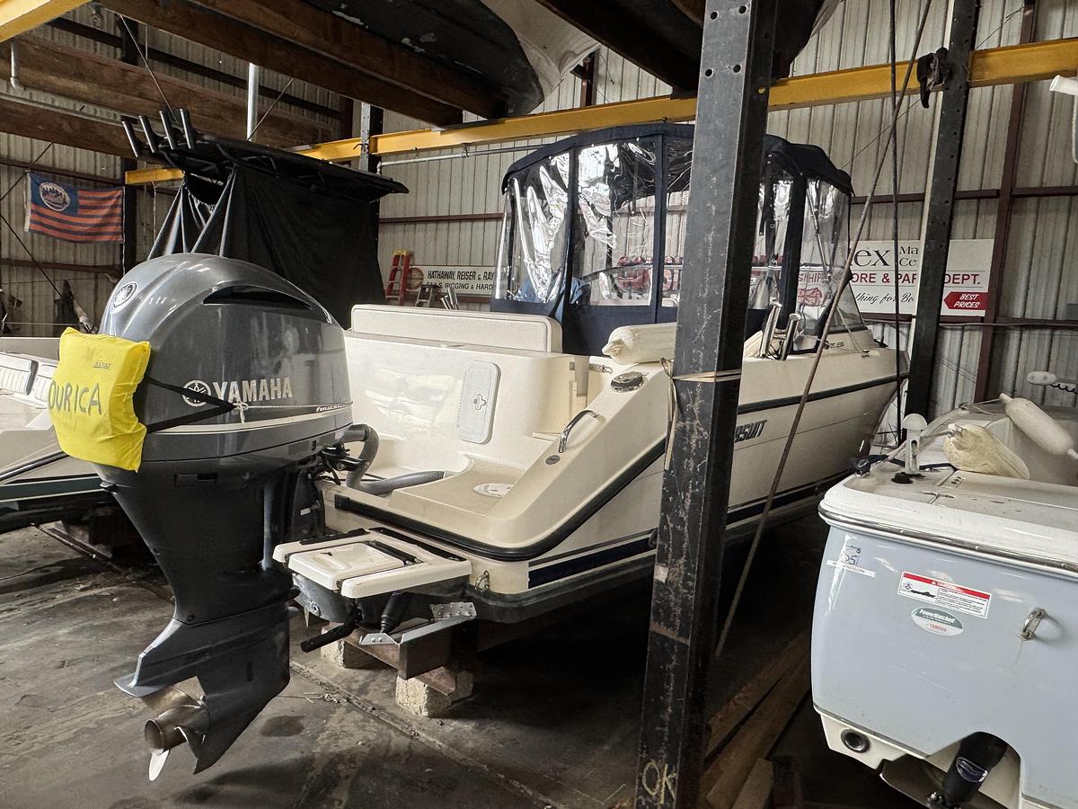 Used 2014 Pursuit DC235