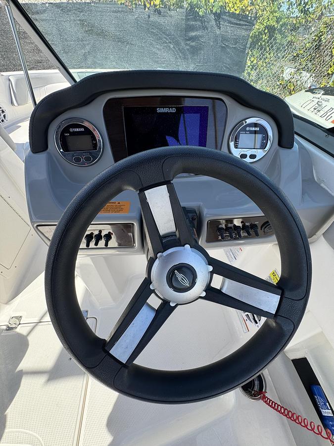 Used 2021 Chaparral 21 ssi OB