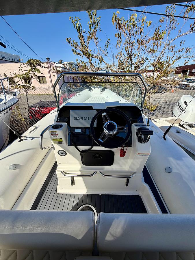 Used 2025 Zodiac Medline 7.5