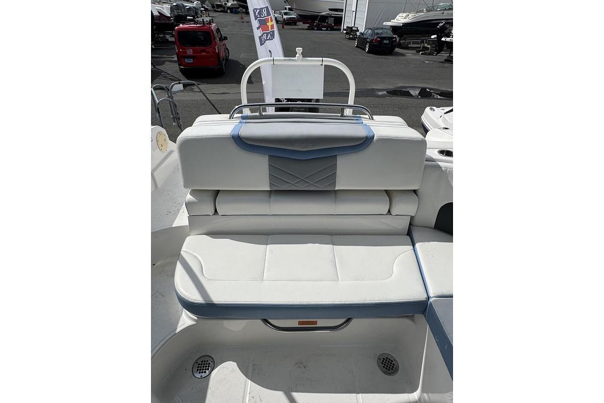 Used 2023 Chaparral 270 OSX