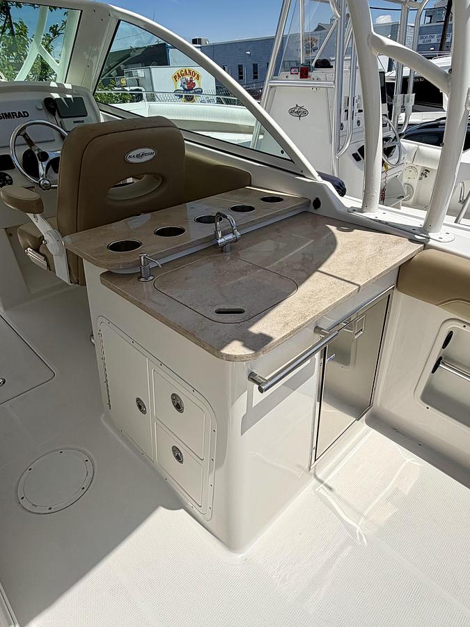 Used 2017 Sailfish 275DC