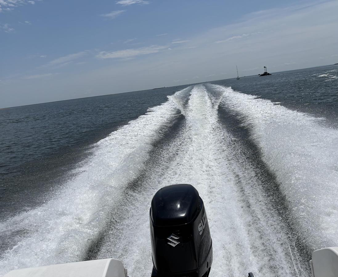 Used 2003 Robalo R230 with a 2022 Suzuki DF250 Outboard