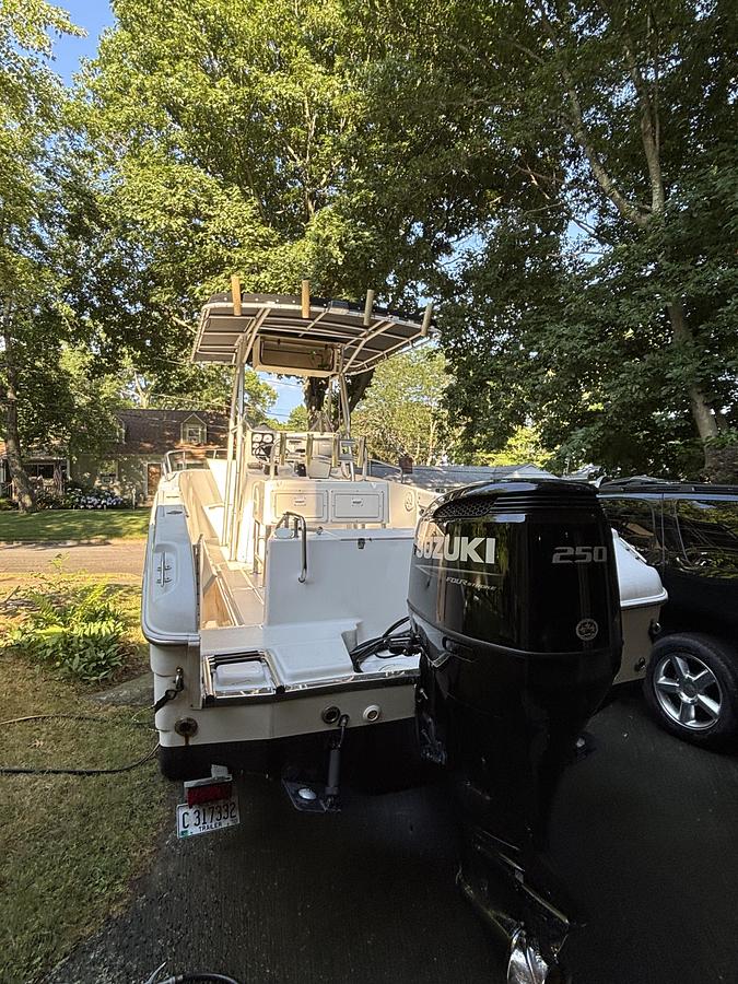 Used 2003 Robalo R230 with a 2022 Suzuki DF250 Outboard