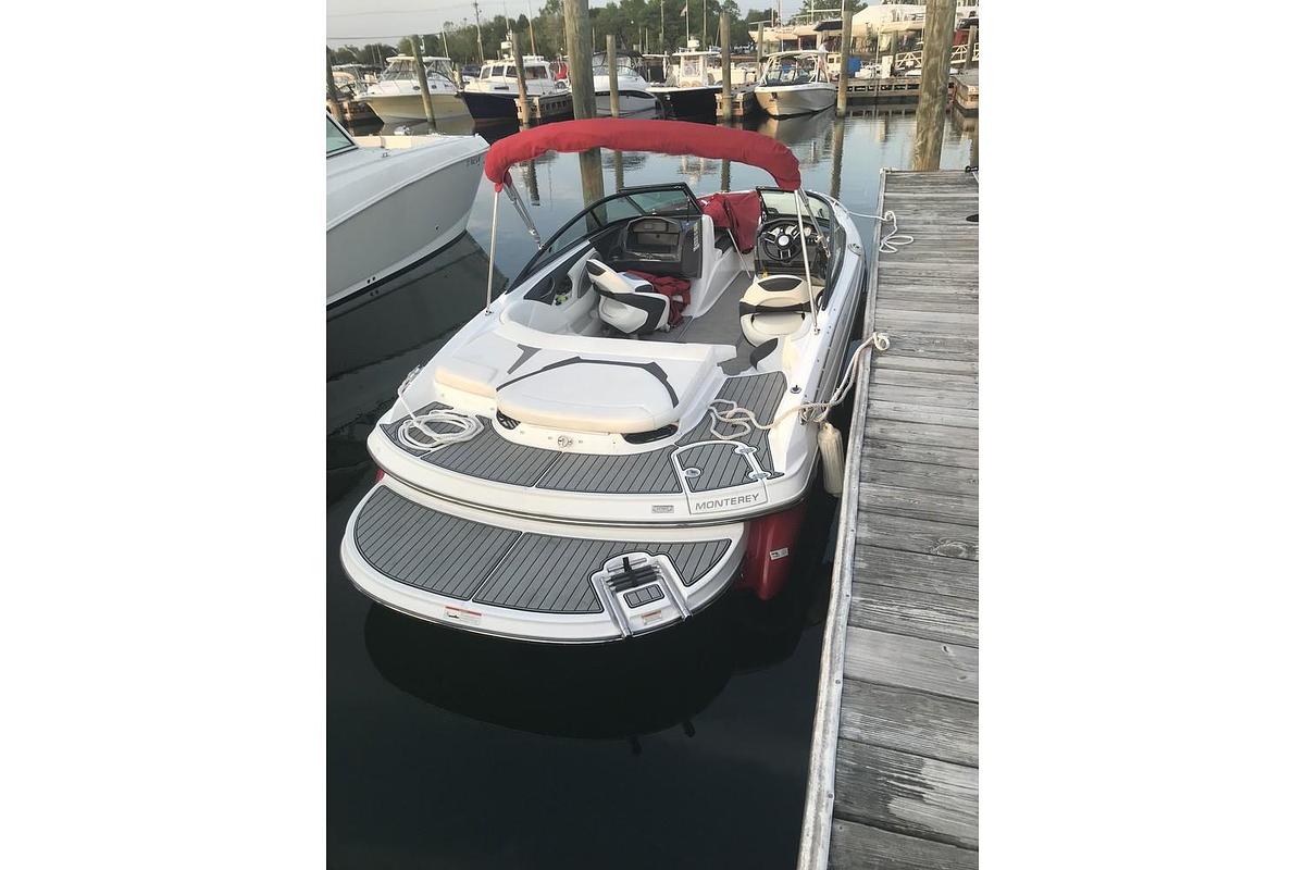 Used 2017 Monterey 224FS