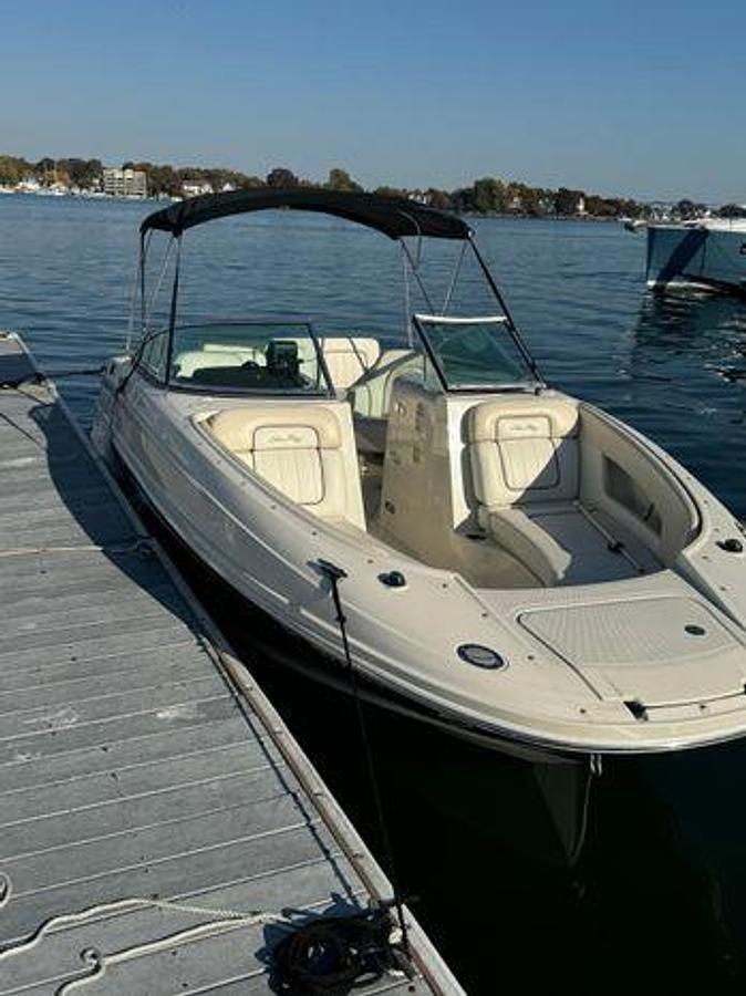 Used 2008 Sea Ray 230 Sundeck