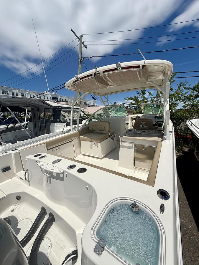 Used 2017 Sailfish 275DC
