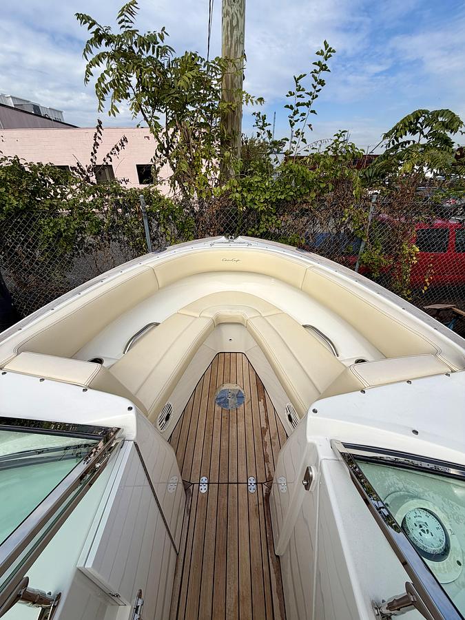 Used 2011 Chris-Craft Launch 25