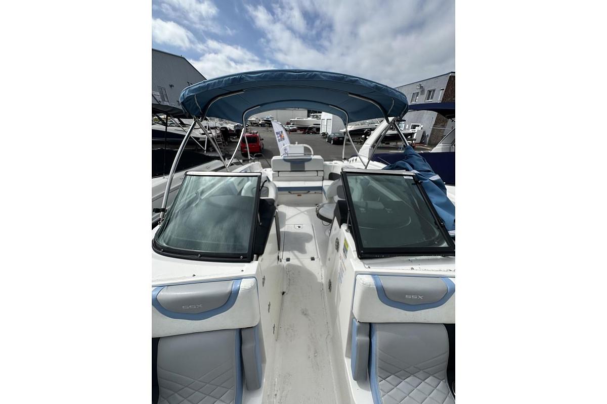 Used 2023 Chaparral 270 OSX