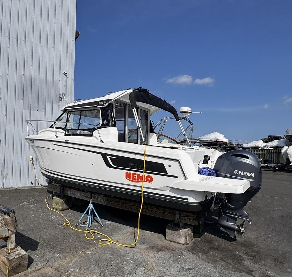 Used 2024 JEANNEAU NC 695 S